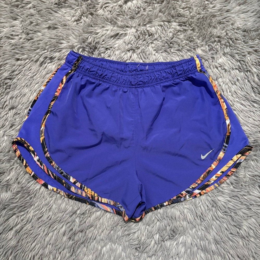 Nike Drifit Athletic Shorts Purple Design Line Womens Small Workout‎ Run Casual